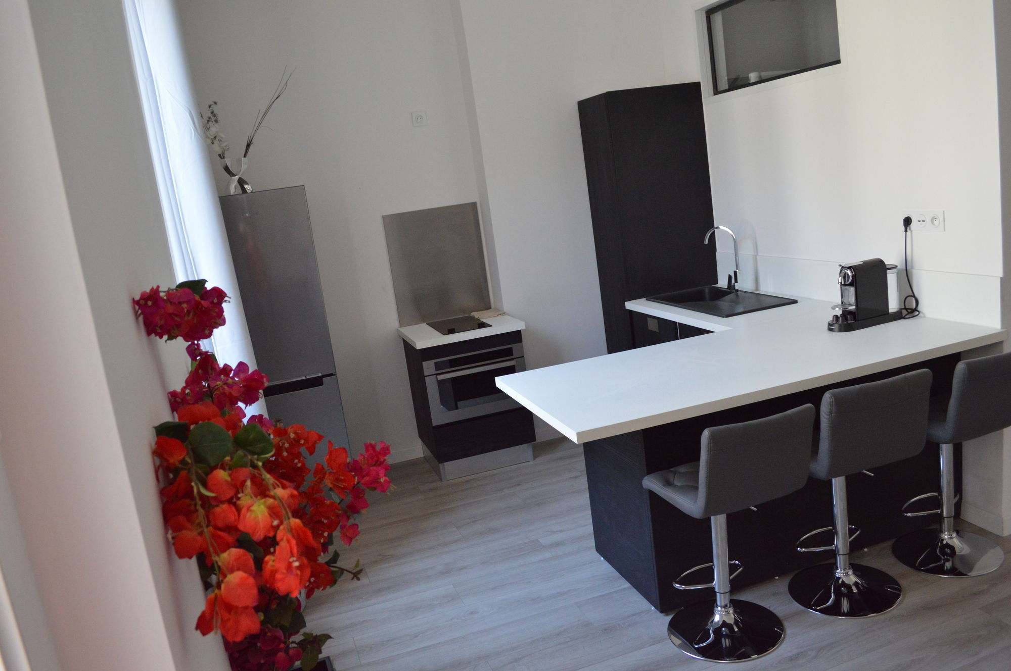 Фото Les Appartements du Vieux-Port