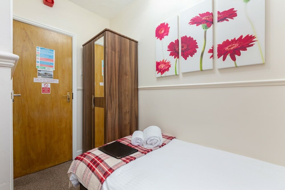 Фото The Richley Hotel