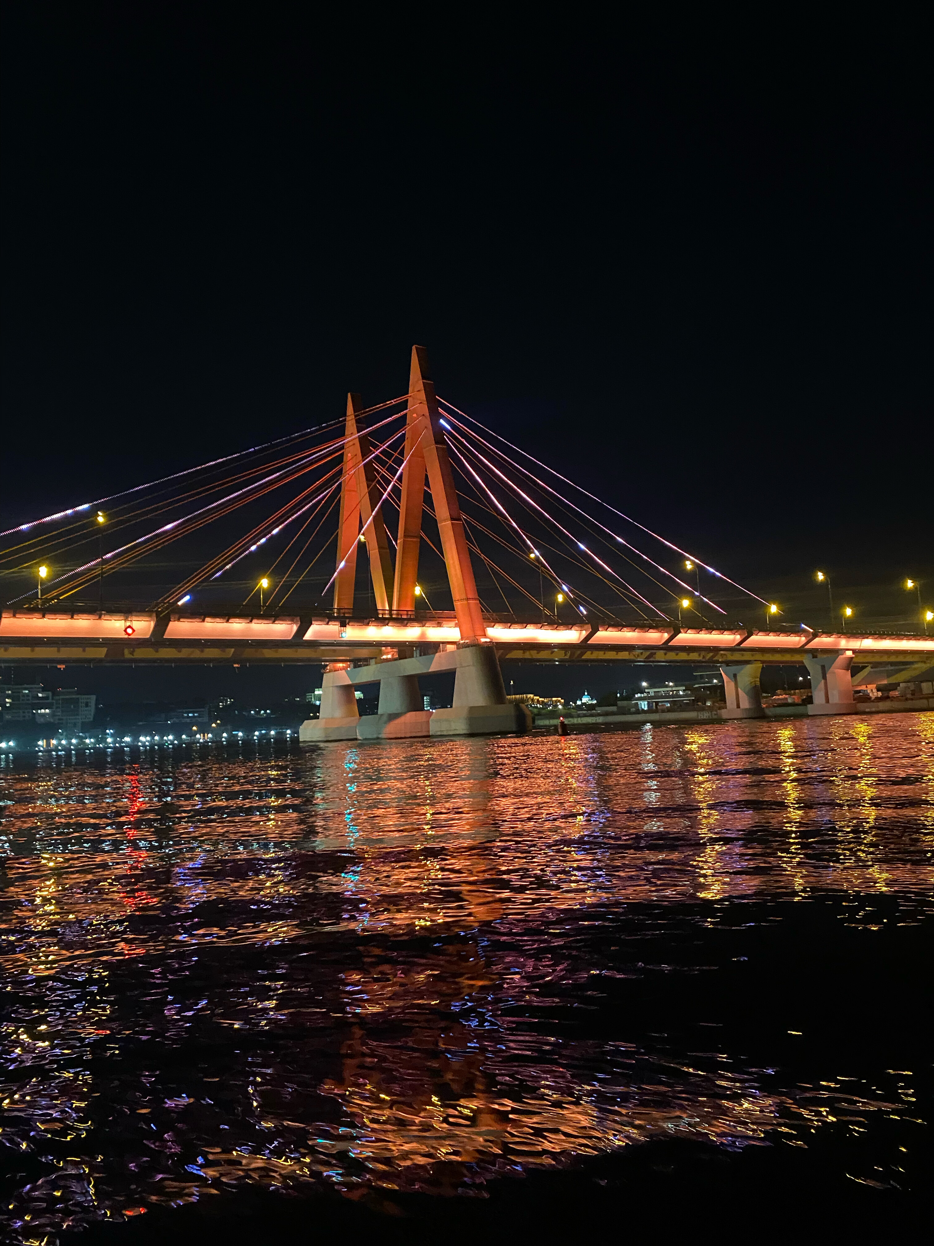 Фото Видовые апартаменты около Чаши и аквапарка Ривьера