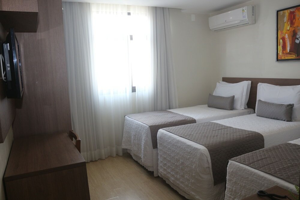 Фото Vida Plaza Hotel