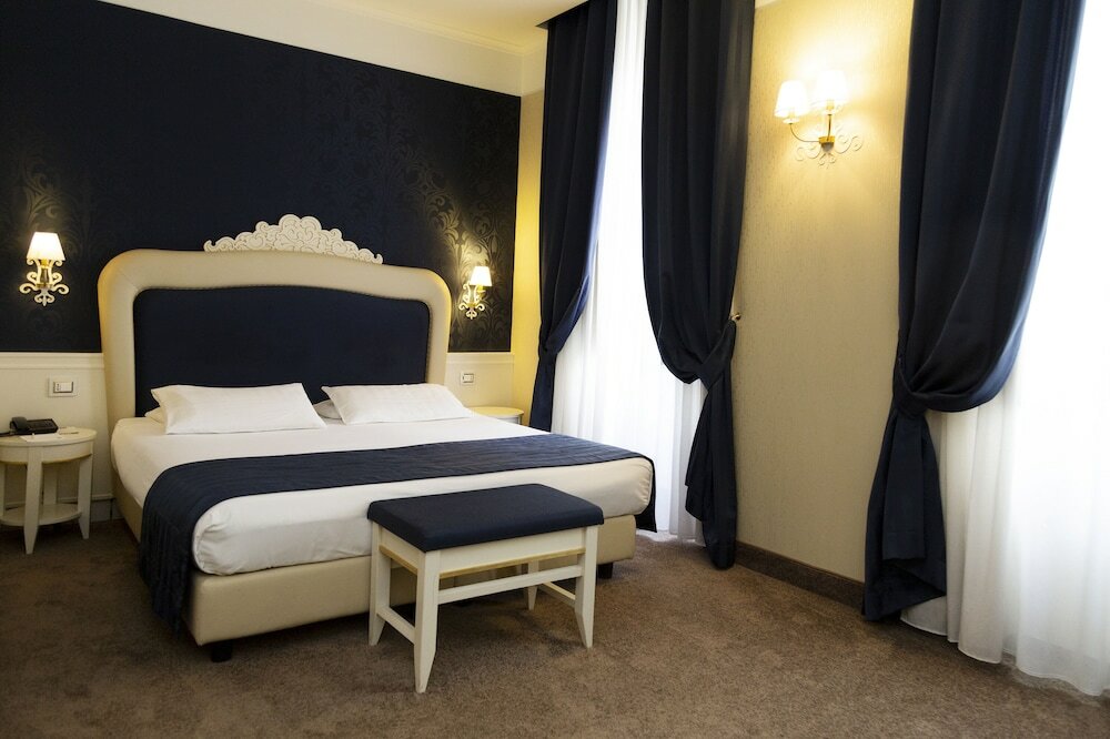 Фото Ih Hotels Roma dei Borgia