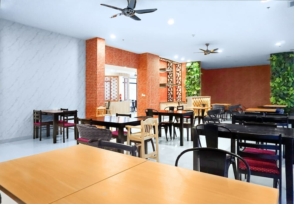 Фото Phoenix Hotel Karon Beach
