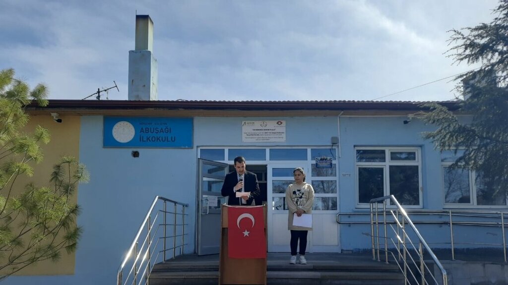 School Abusagi Secondary School, Gulsehir, photo