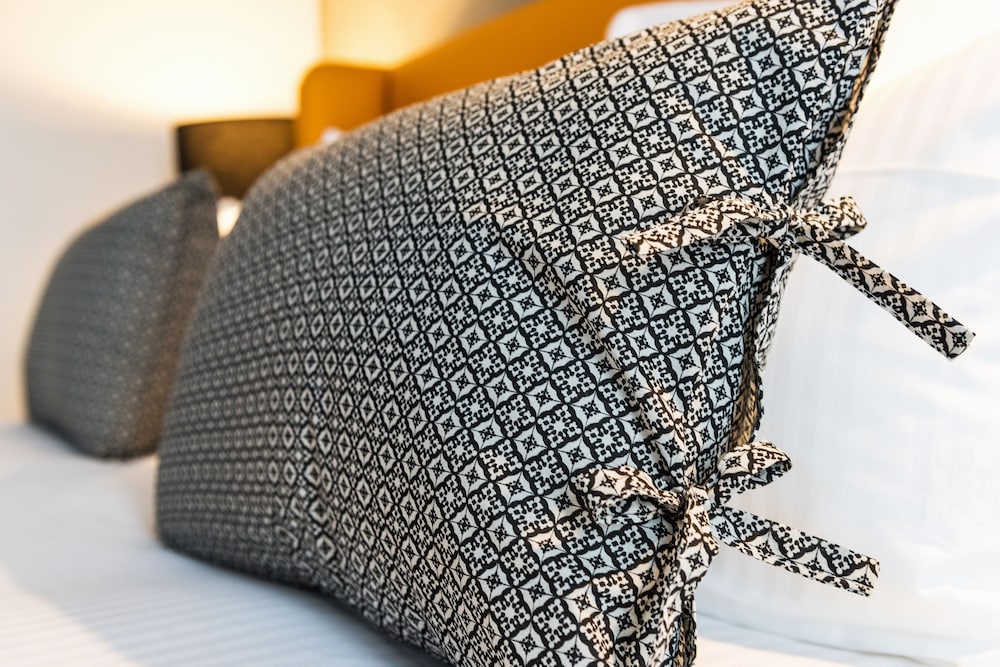 Фото Teneo Apparthotel Talence Espeleta