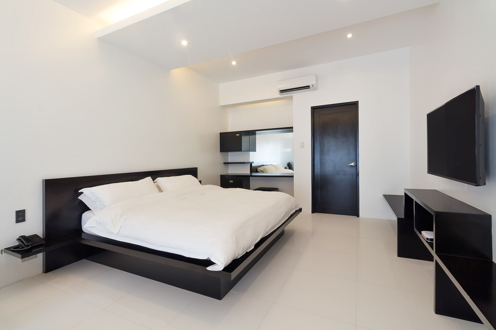 Фото Winds Boutique Hotel