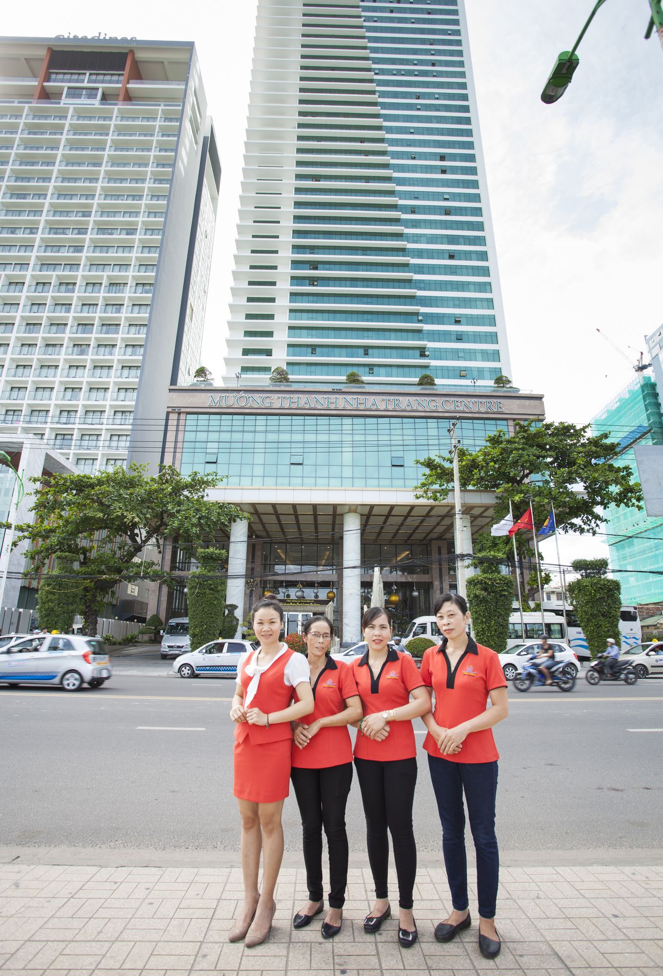 Фото Beach Front Apartment