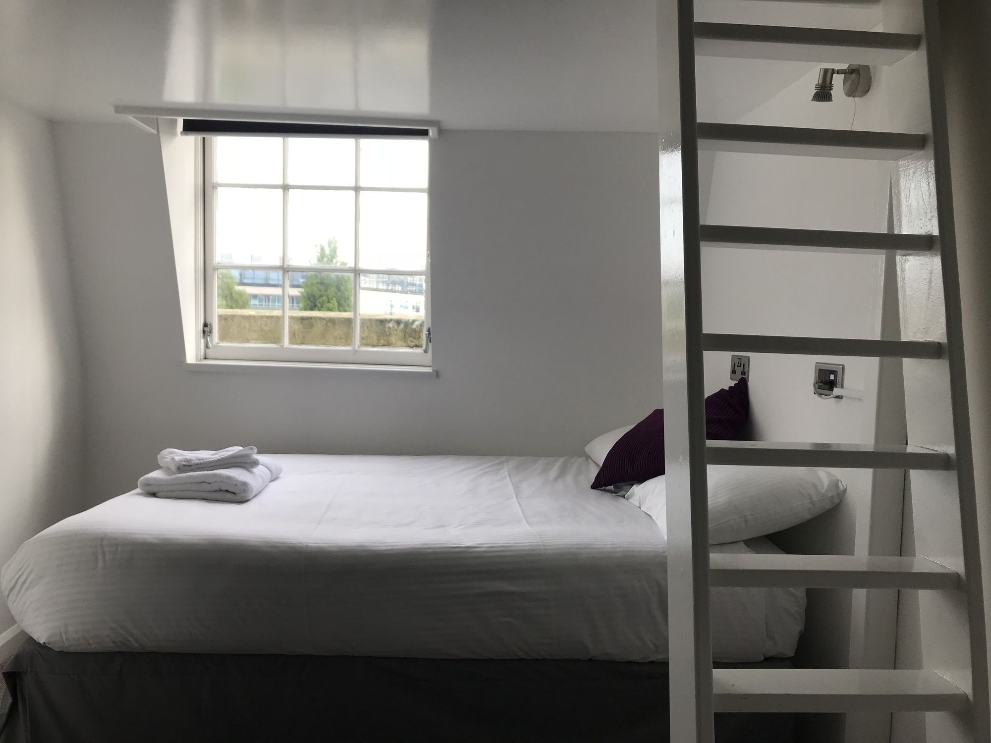 Фото Fox House, Studio Apartments