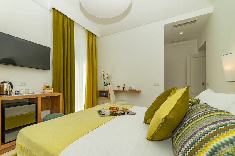 Гостиница Vittoria Rooms Sorrento