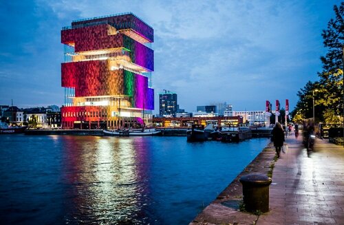 Гостиница Hotel Docklands в Антверпене