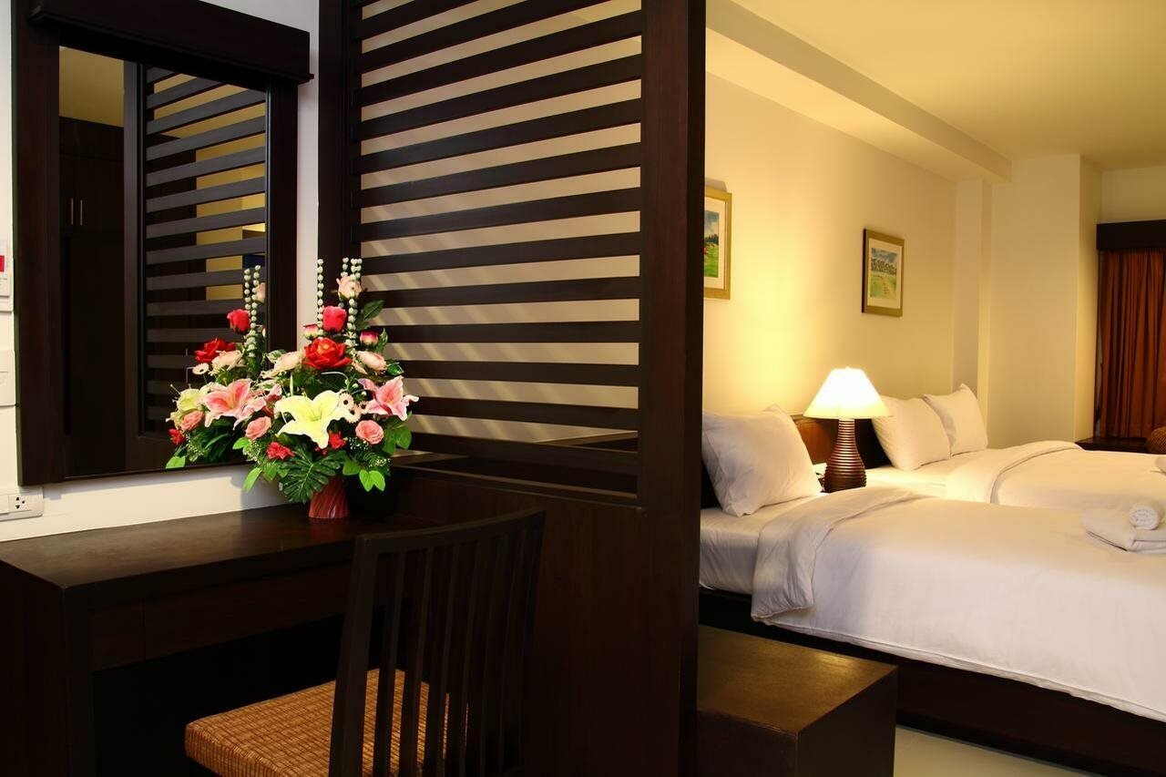 Фото The White Pearl Hotel