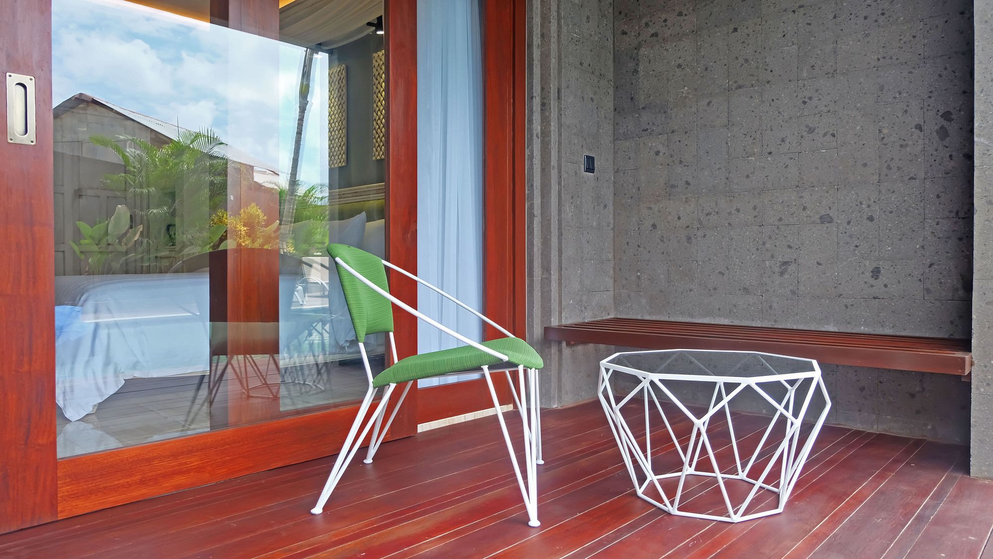 Фото Sense Canggu Beach Hotel