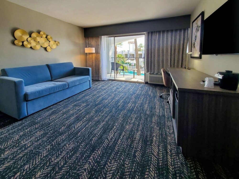 Фото Hourglass Hotel, Ascend Hotel Collection