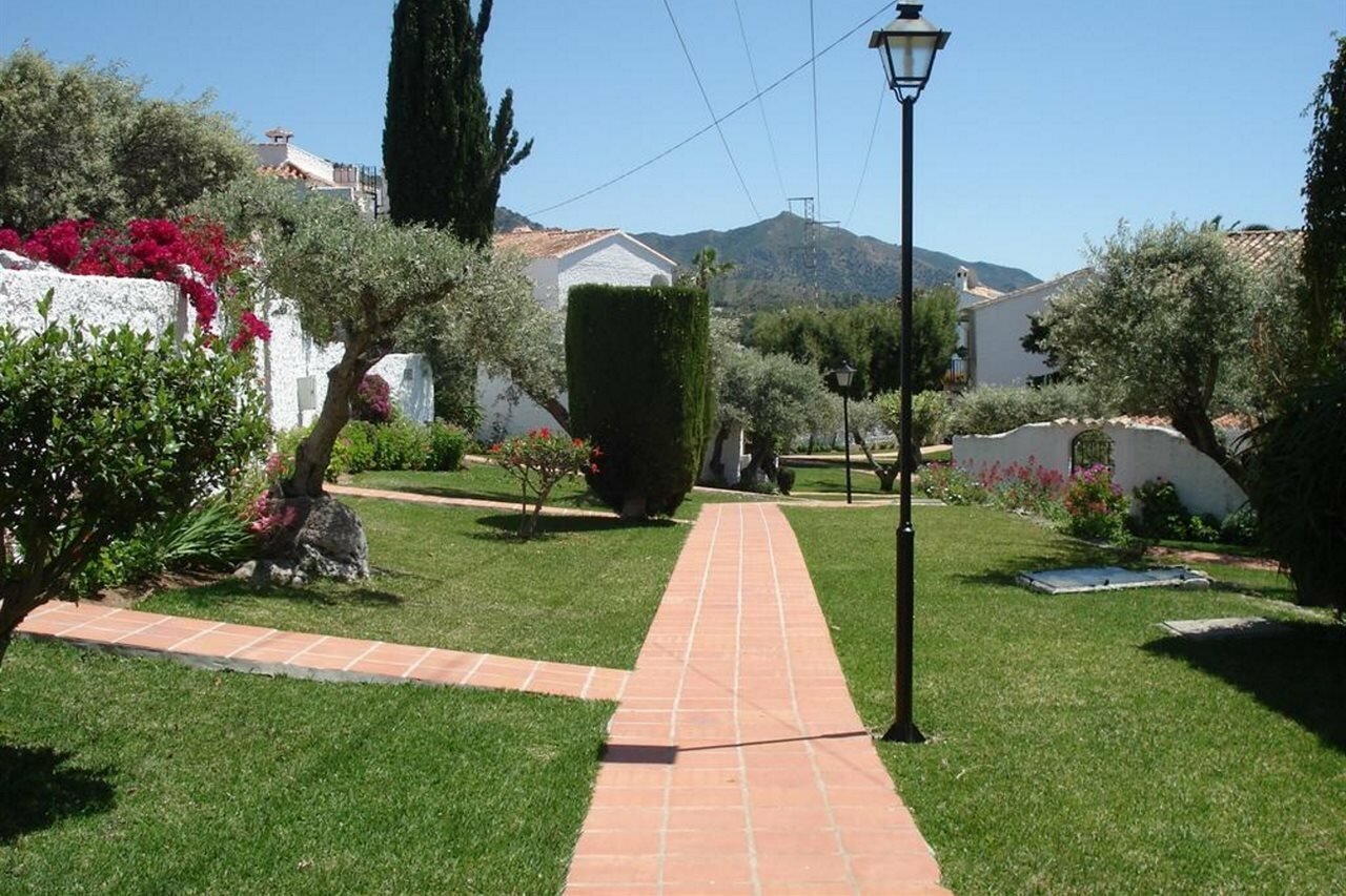 Фото El Capistrano Complejo de Apartamentos Turísticos