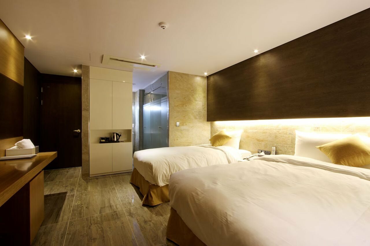 Фото Royal Prime Hotel