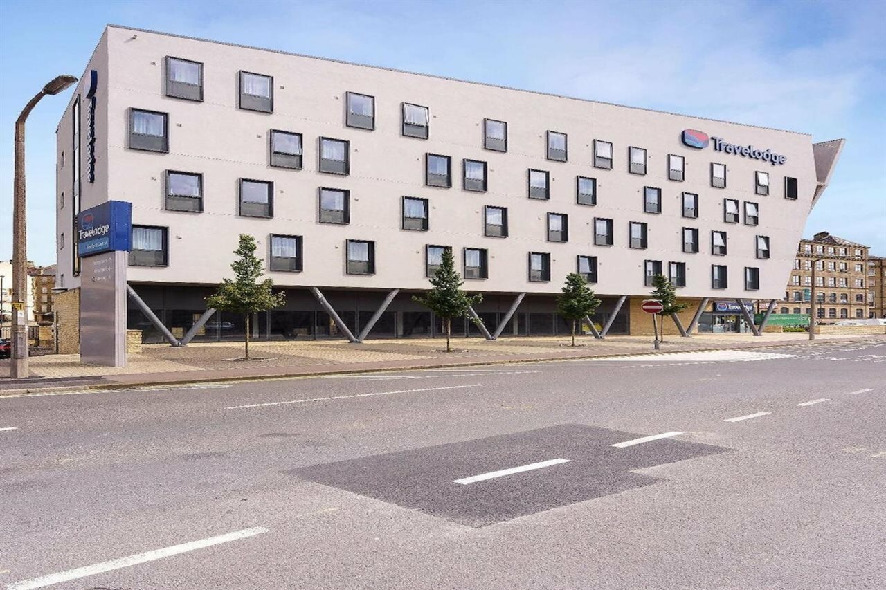Фото Travelodge Bradford Central