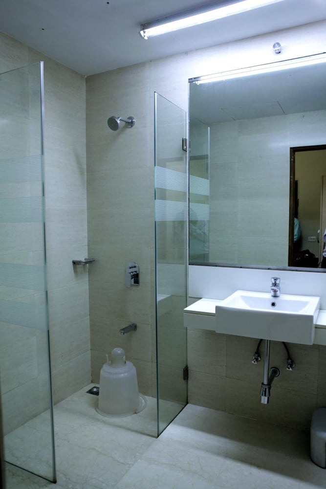 Фото Elphinstone Hotel