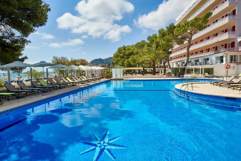 Гостиница Universal Hotel Laguna