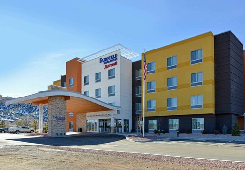 Гостиница Fairfield Inn & Suites Gallup в Гэллапе