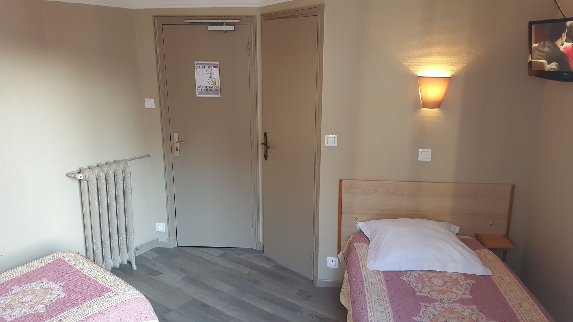 Фото Hotel Angleterre Montmartre