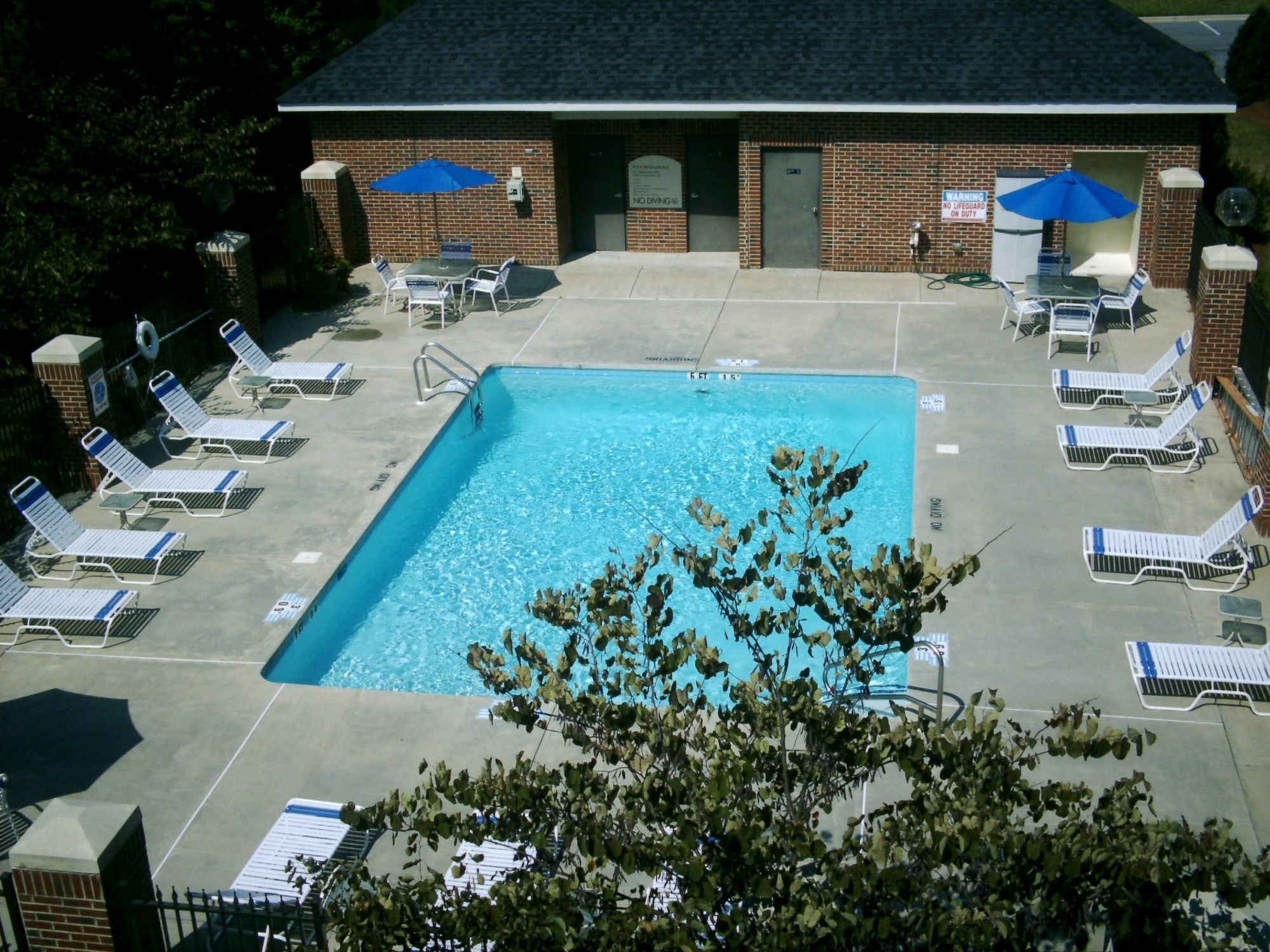 Фото Holiday Inn Express & Suites Raleigh North - Wake Forest, an Ihg Hotel