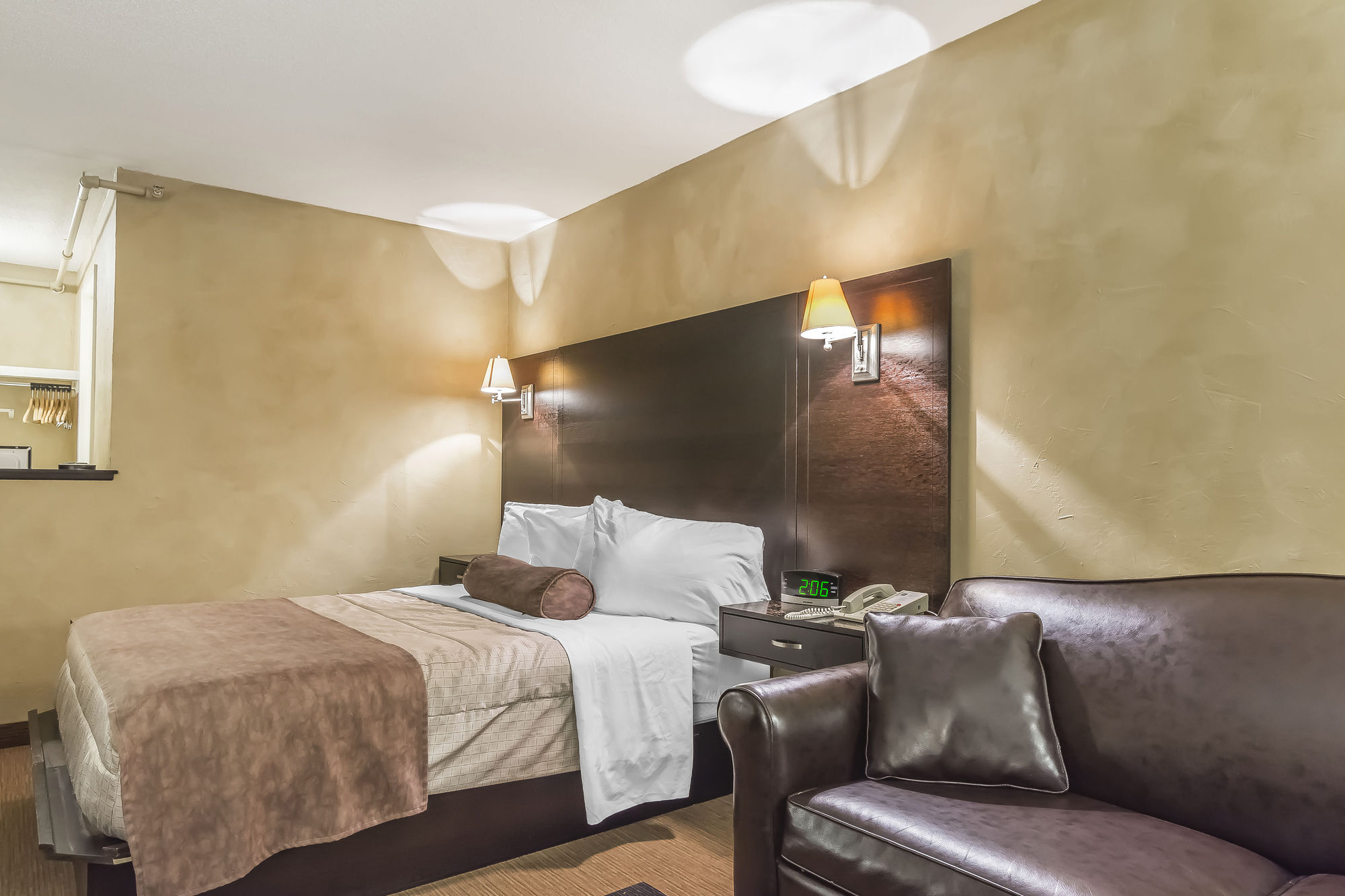 Фото Quality Hotel & Conference Centre