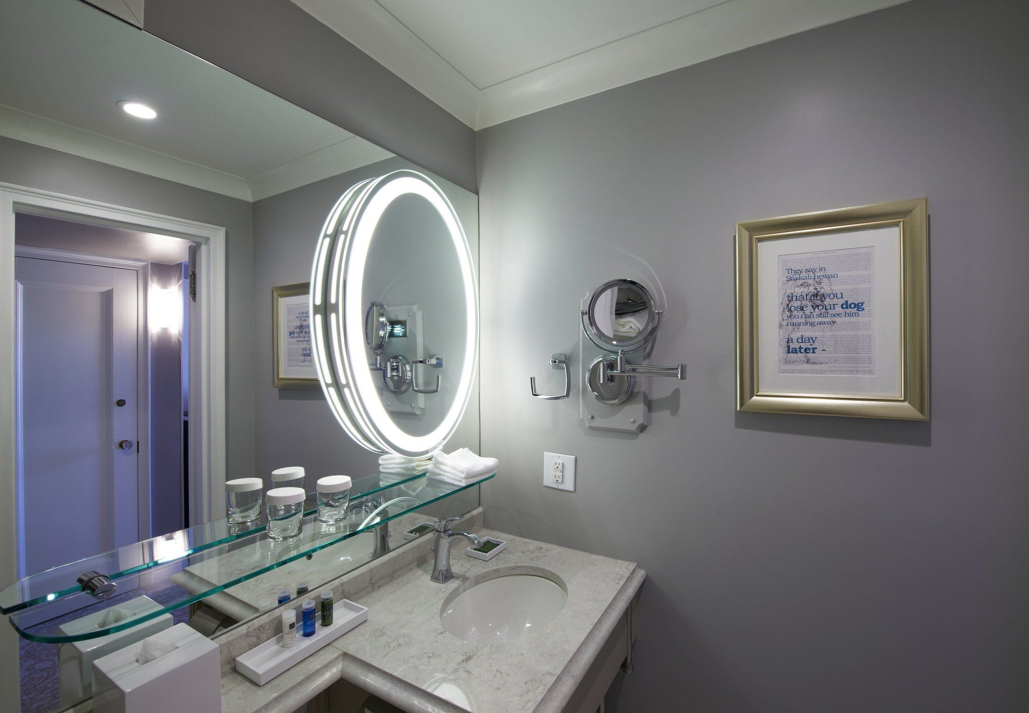 Фото The Hotel Saskatchewan Autograph Collection