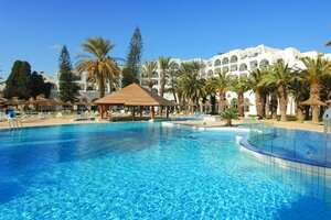 Гостиница Hotel Marhaba Beach в Сусе