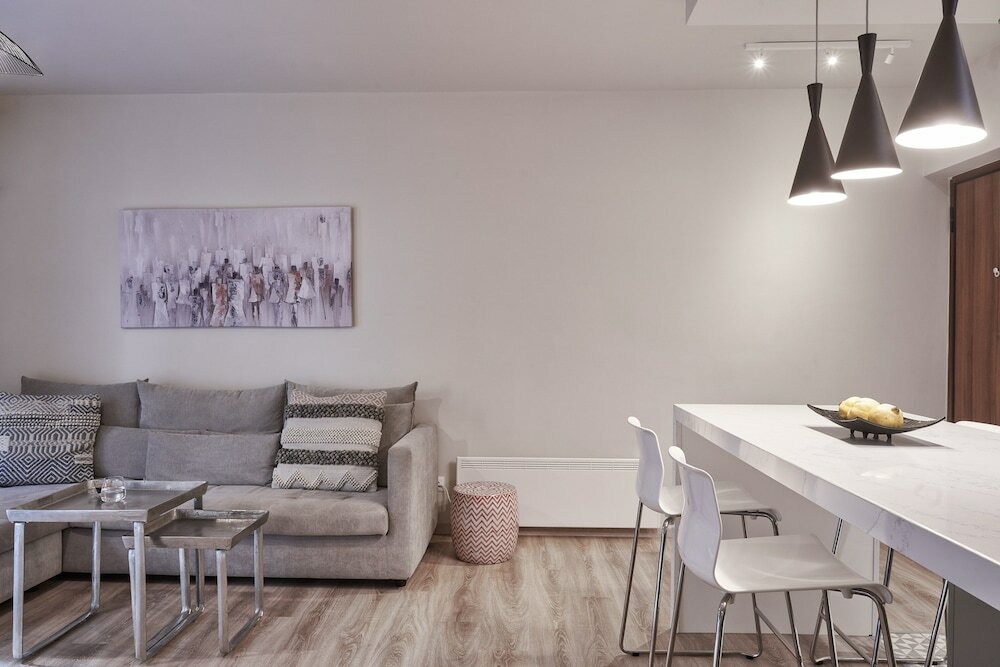 Фото Charitos II Chic n modern 2bd Apt