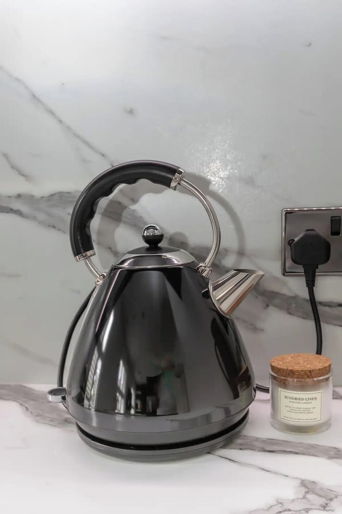 Фото Bright & Stylish 2bd Flat - Brockley