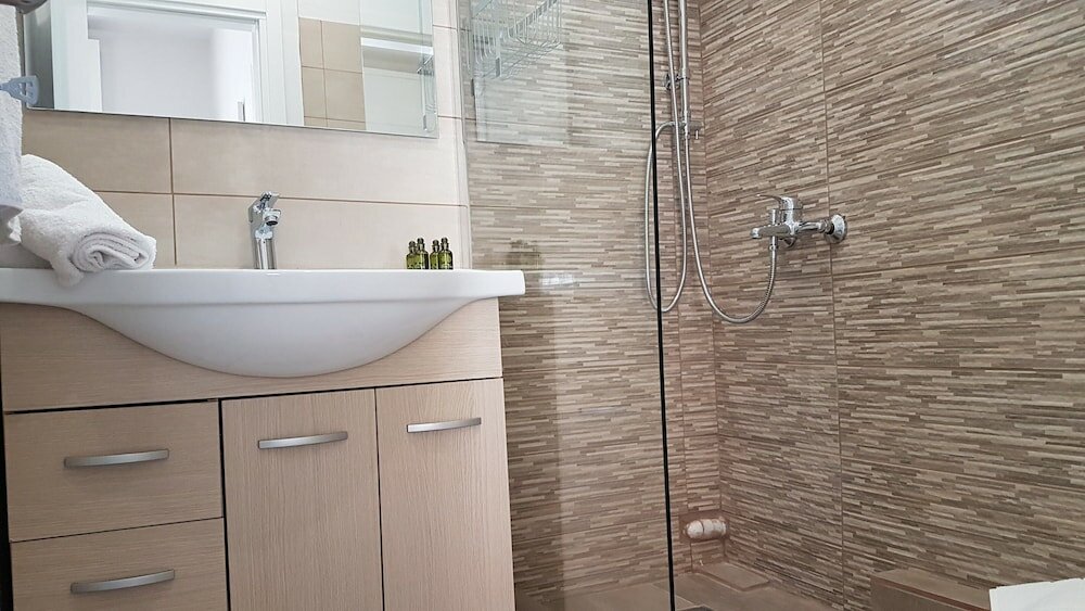 Фото Errathens Sky Apartment