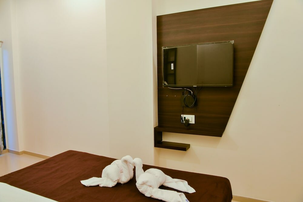 Фото Malvan's Aishwarya Hotel