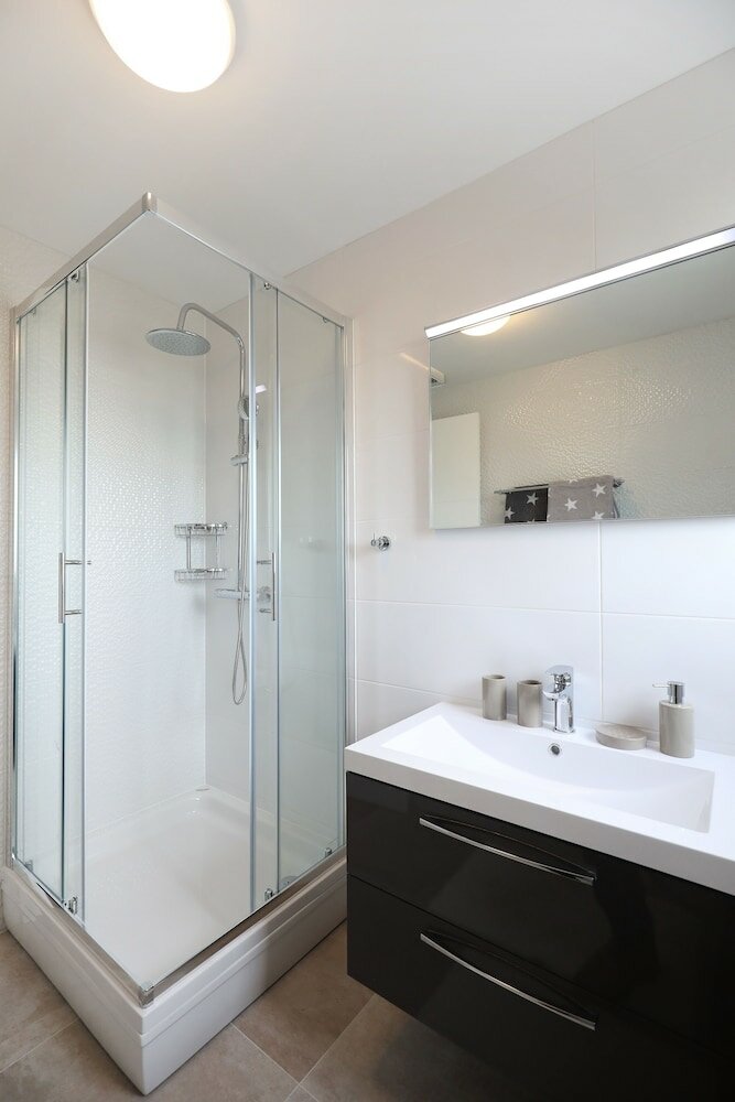 Фото Villa Olive Garden Apartments