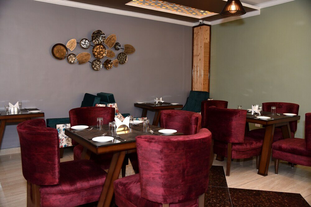 Фото Mastiff Hotel Gopalpur