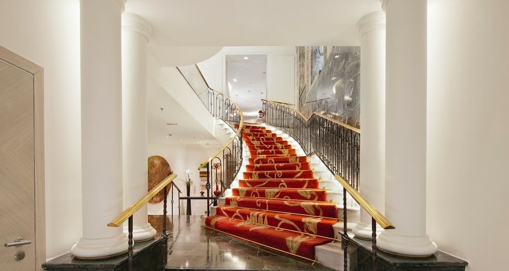 Фото NH Collection Madrid Paseo del Prado