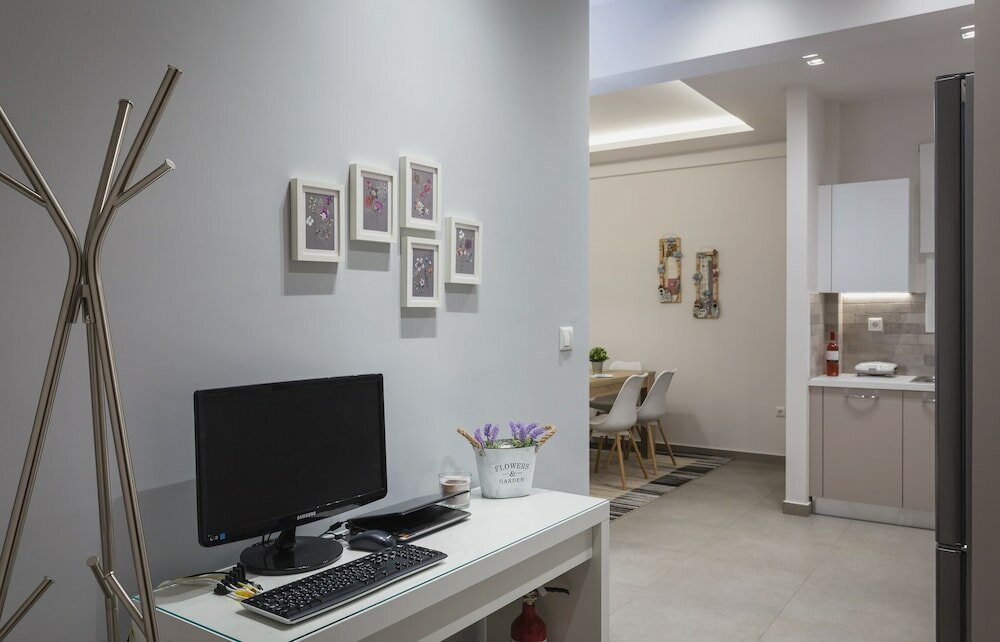 Фото 57m² Koukaki Luxury Flat next to Acropolis & Metro