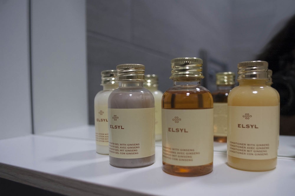 Фото Charmstay Apartments