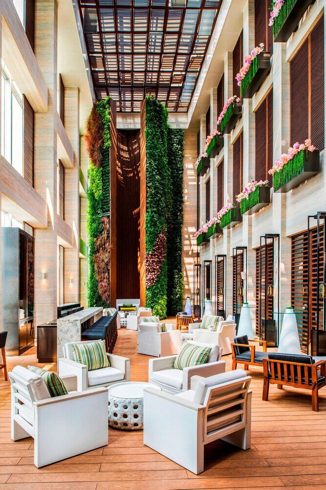 Фото W Guangzhou