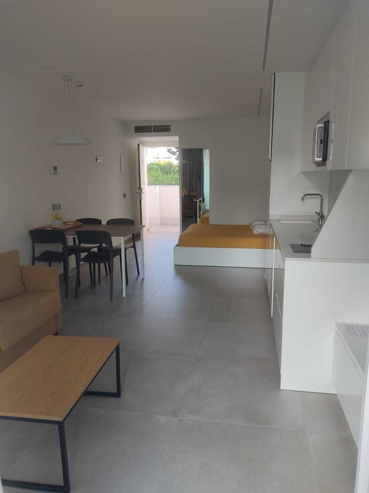 Фото Iberflat Apartamentos los Pinos