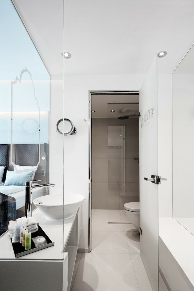 Фото Tivoli Hotel