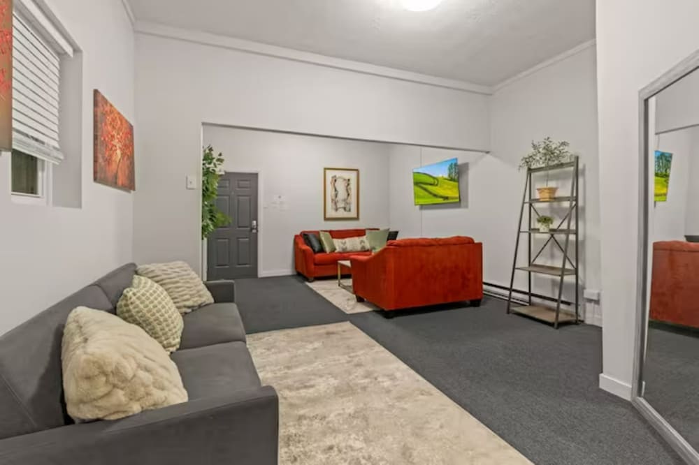 Фото The Bell View