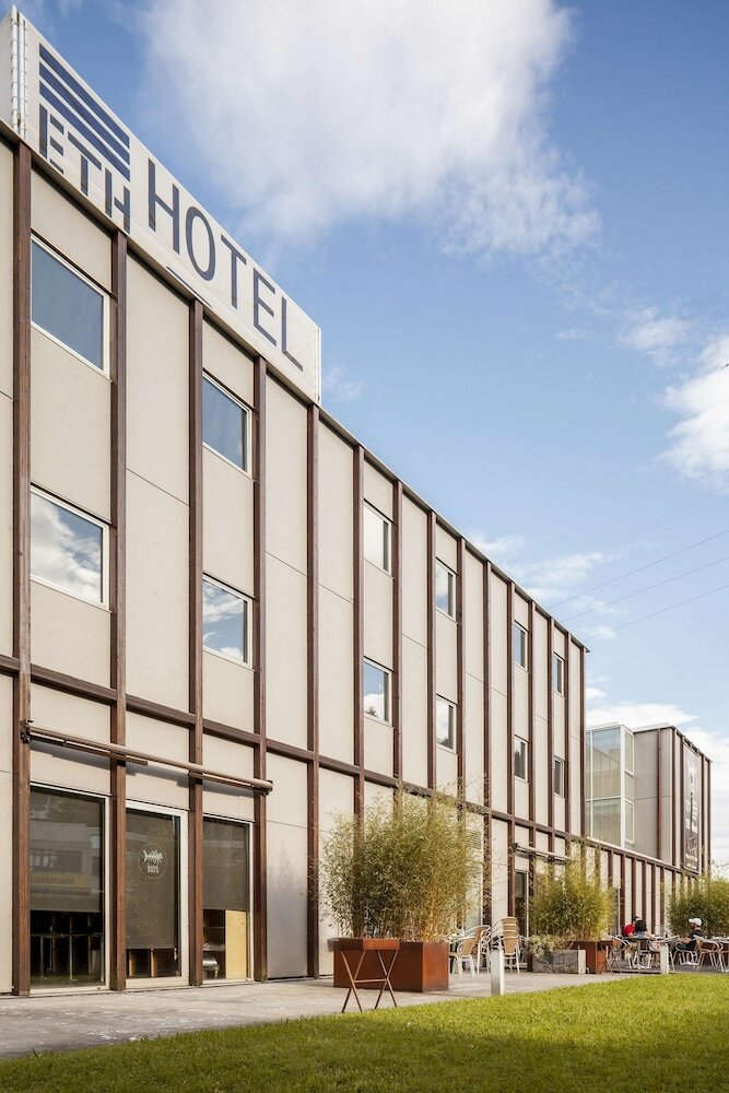 Фото Kyriad Direct Eth Irun