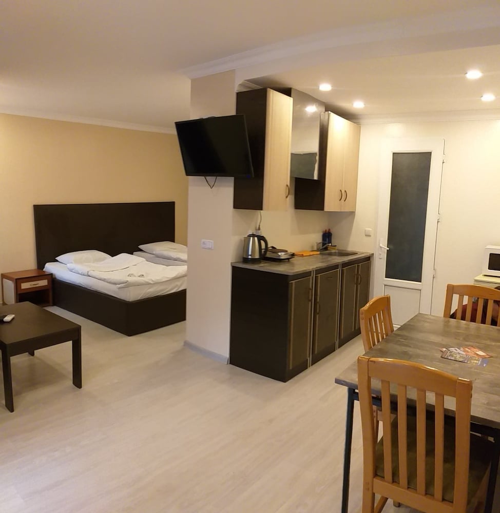 Фото Merien Hotel