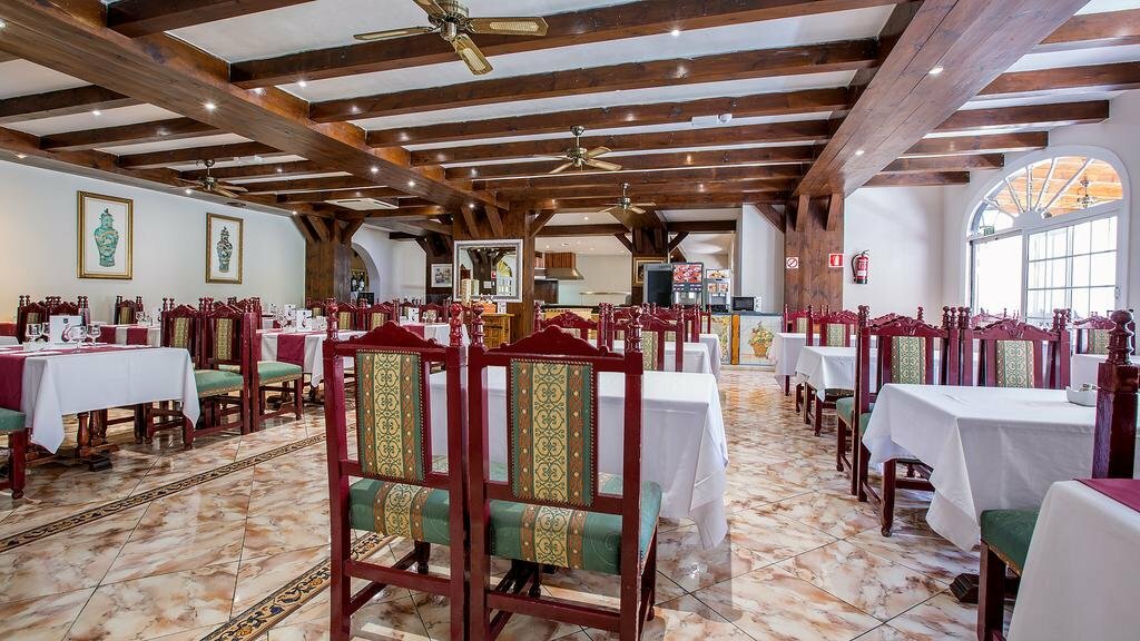 Фото Hotel Rey Carlos