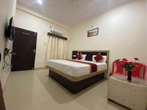 Гостиница Goroomgo Nath Palace Varanasi в Варанаси