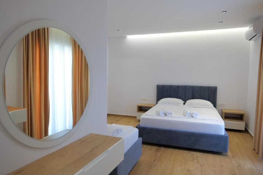 Фото Summer Point Hotel