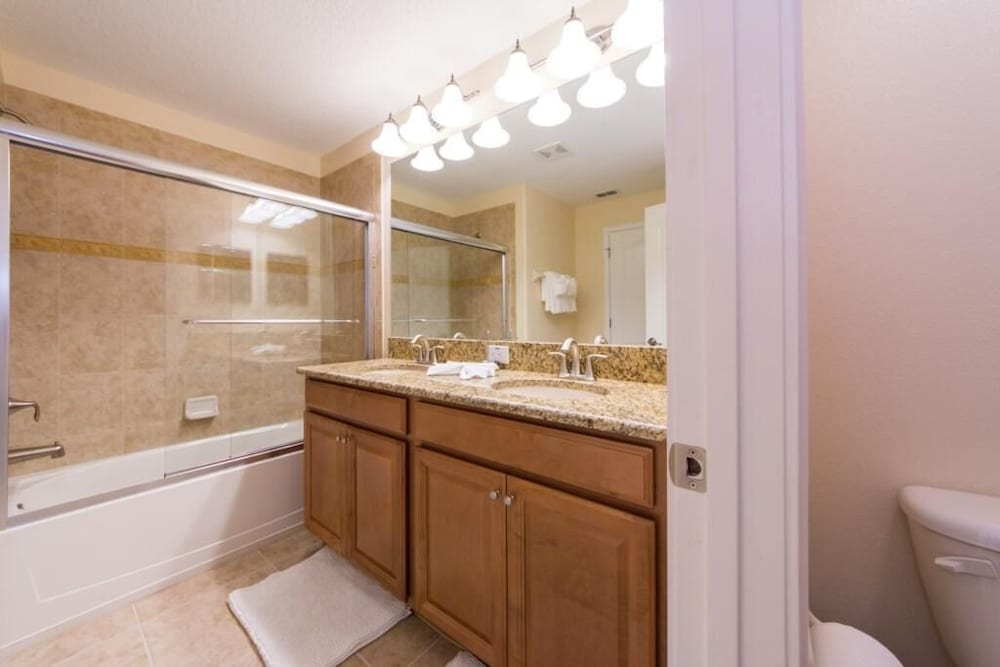 Фото Storey Lake Resort Vacation Home