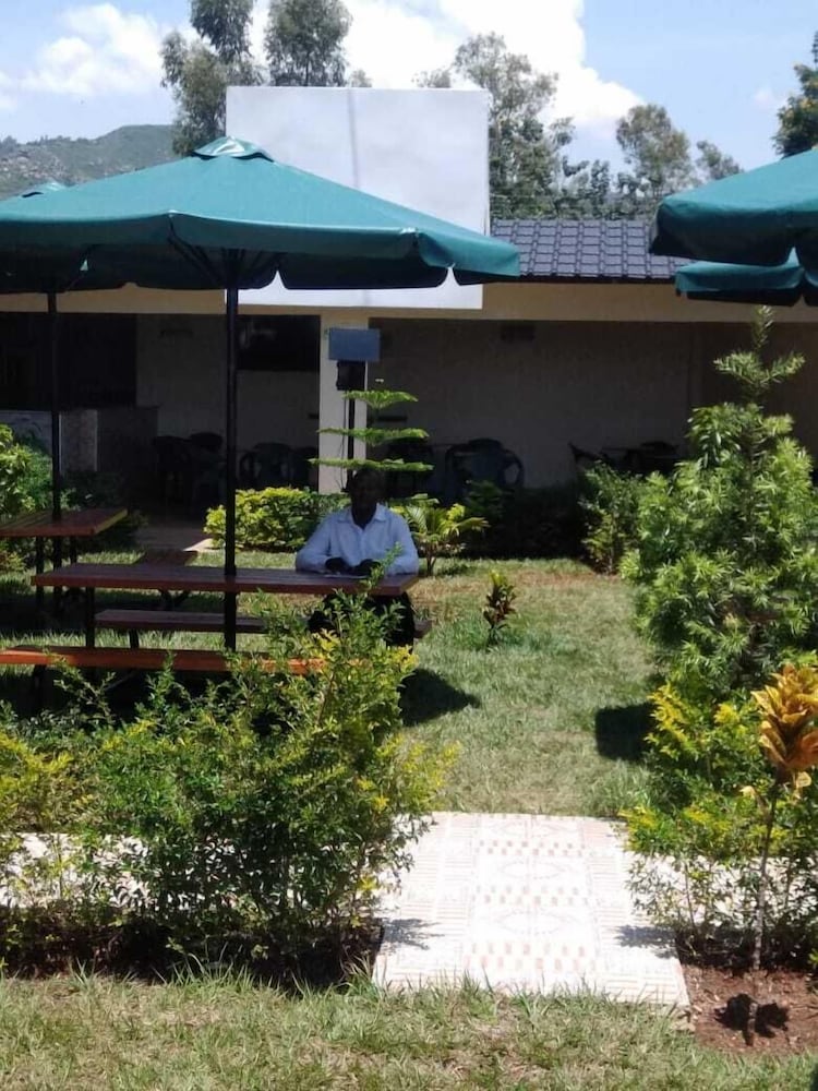 Фото отеля 4