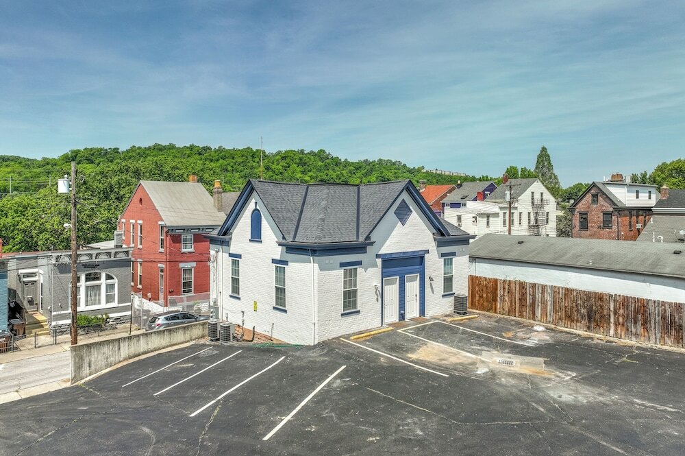 Фото Covington Charm 201