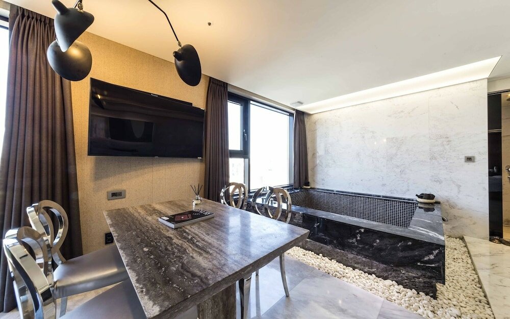 Фото Yeoksam Rich Well