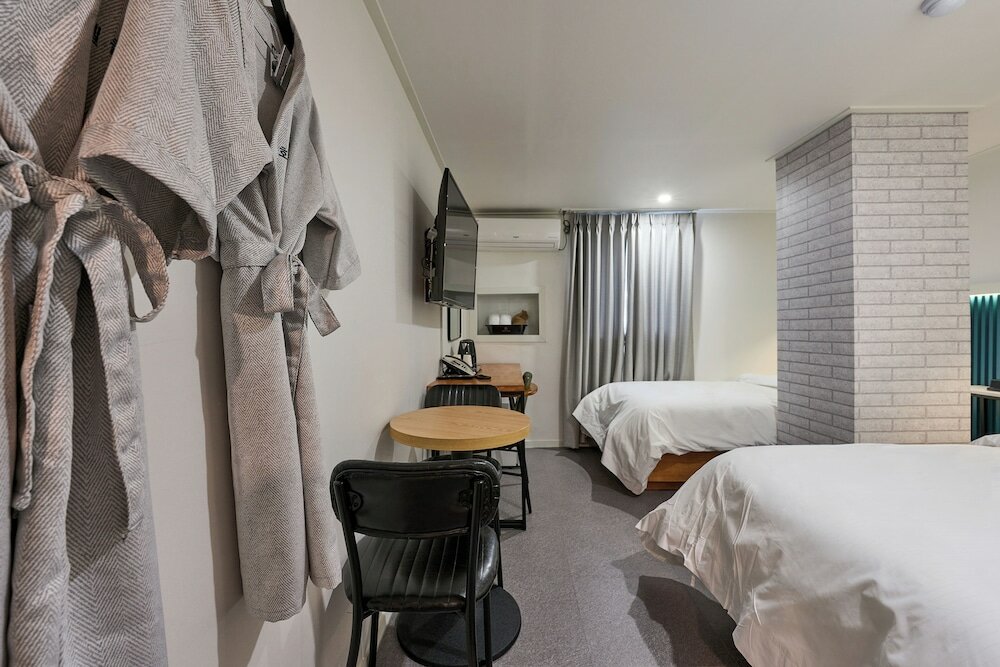 Фото Hotel Chloe